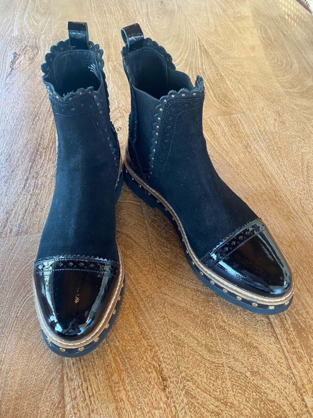 Free People Atlas black patent suede studded Chelsea boots - Picture 7 of 13